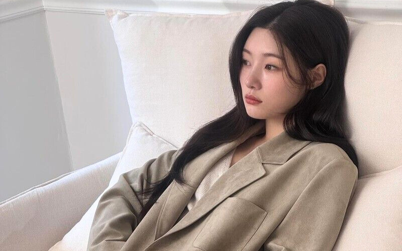 Kẹt lại ở năm cũ vì công việc quá chán- Ảnh 3.