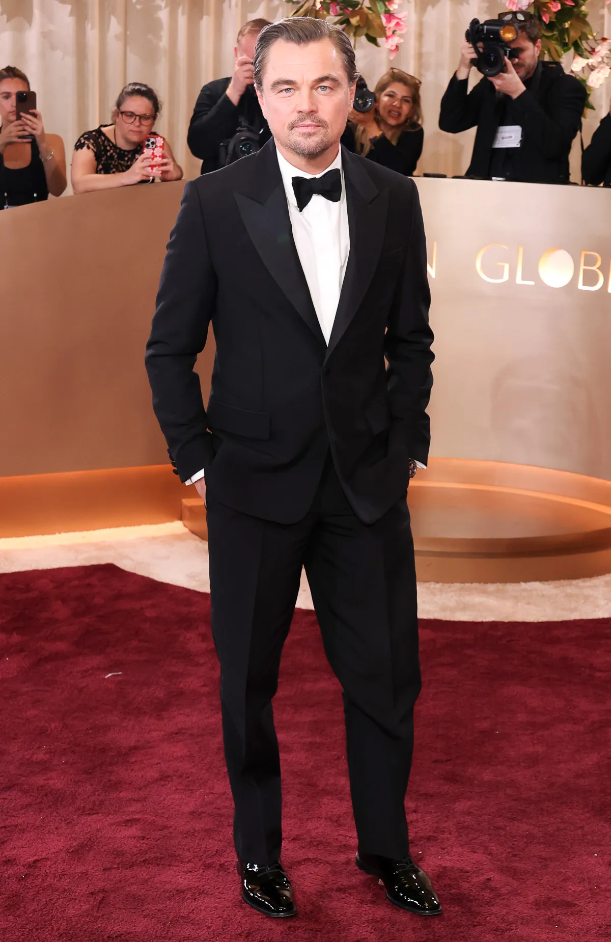 Siêu thảm đỏ Quả Cầu Vàng 2026: Lisa 