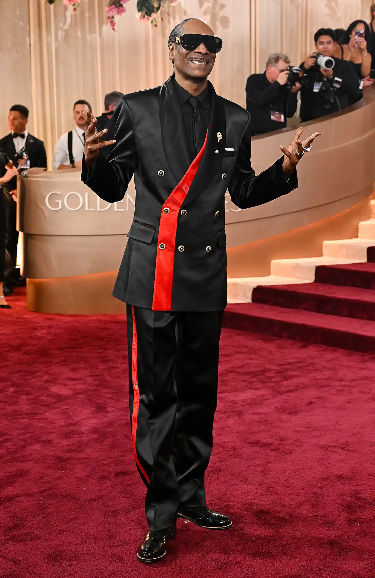 Siêu thảm đỏ Quả Cầu Vàng 2026: Lisa 