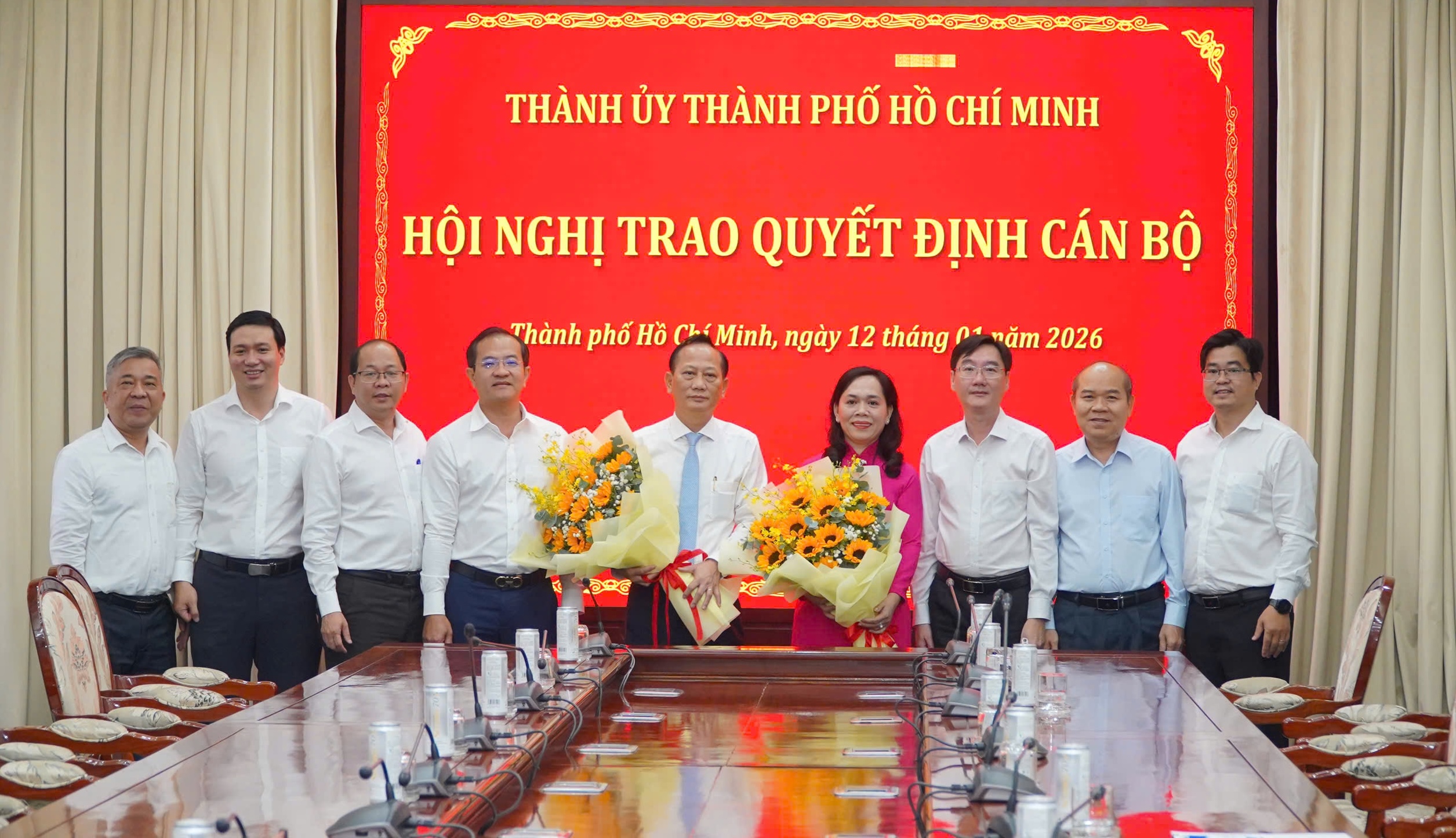 TPHCM: Hai Thành ủy viên đổi vị trí công tác cho nhau  - Ảnh 6.