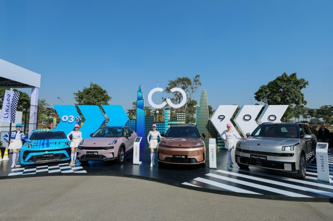 Lynk & Co trưng bày mẫu 03+, 06, 08 và 900 tại Triển lãm Vietnam Mobility Show 2025. Ảnh: Lynk & Co