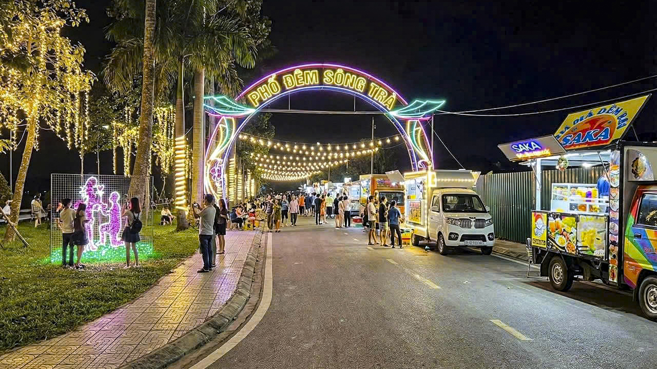 Quảng Ngãi thí điểm phố đi bộ ven sông Trà Khúc, thúc đẩy kinh tế đêm - Ảnh 3.