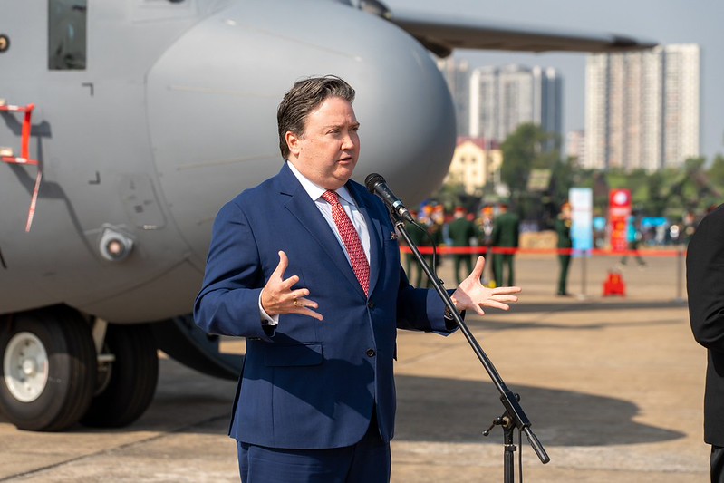 Đại sứ Mỹ Marc Knapper và những dấu ấn đặc biệt tại Việt Nam - Ảnh 12. Đại sứ Mỹ Marc Knapper và những dấu ấn đặc biệt tại Việt Nam - Ảnh 12.