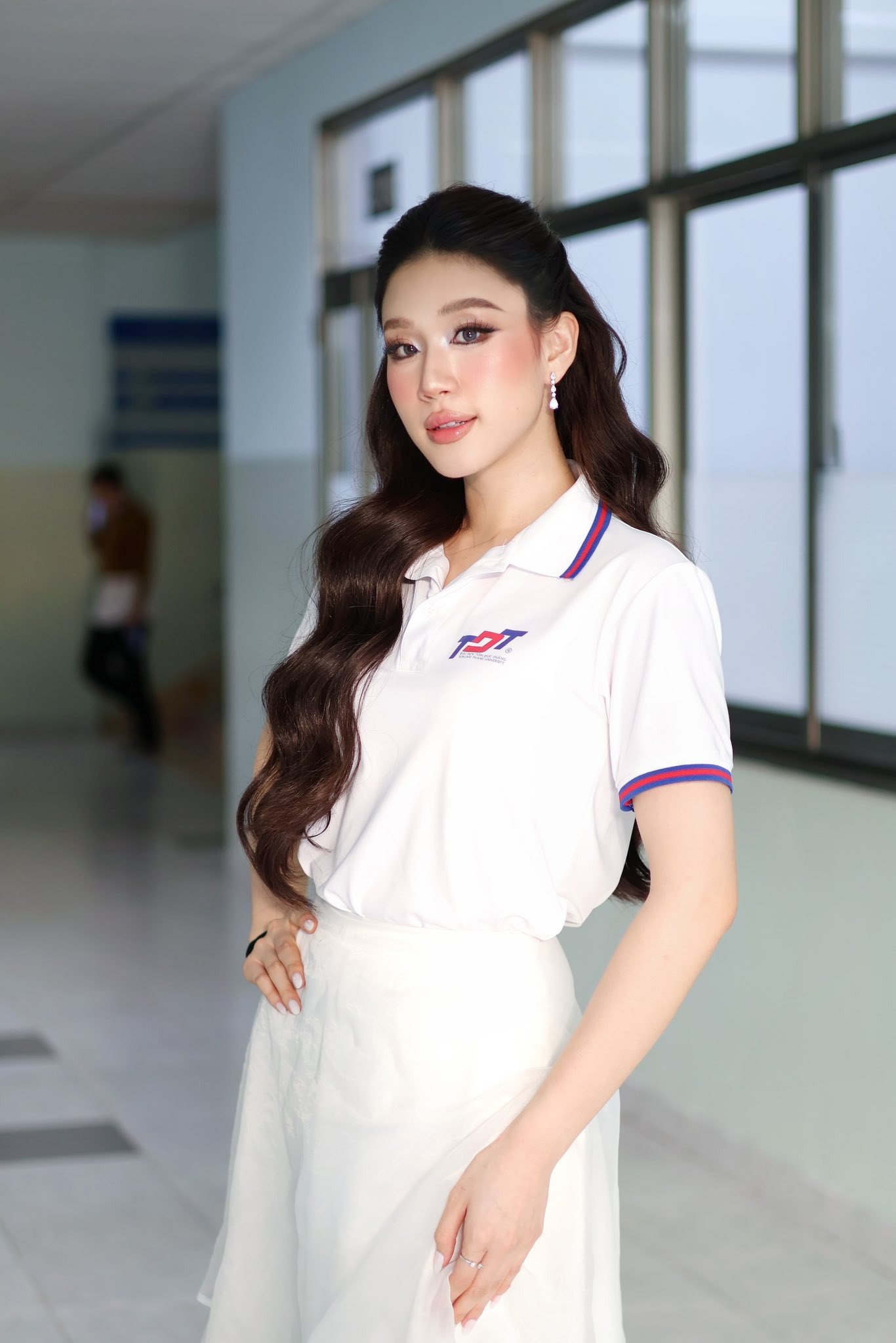 Trần Thị Kiều Anh (SBD 055) là Hoa khôi trường Đại học Tôn Đức Thắng 2023. Cô sinh năm 2002, cao 1,72 m, đến từ Hà Tĩnh, đã tốt nghiệp Đại học Tôn Đức Thắng năm 2024, khoa Quản trị Kinh doanh.