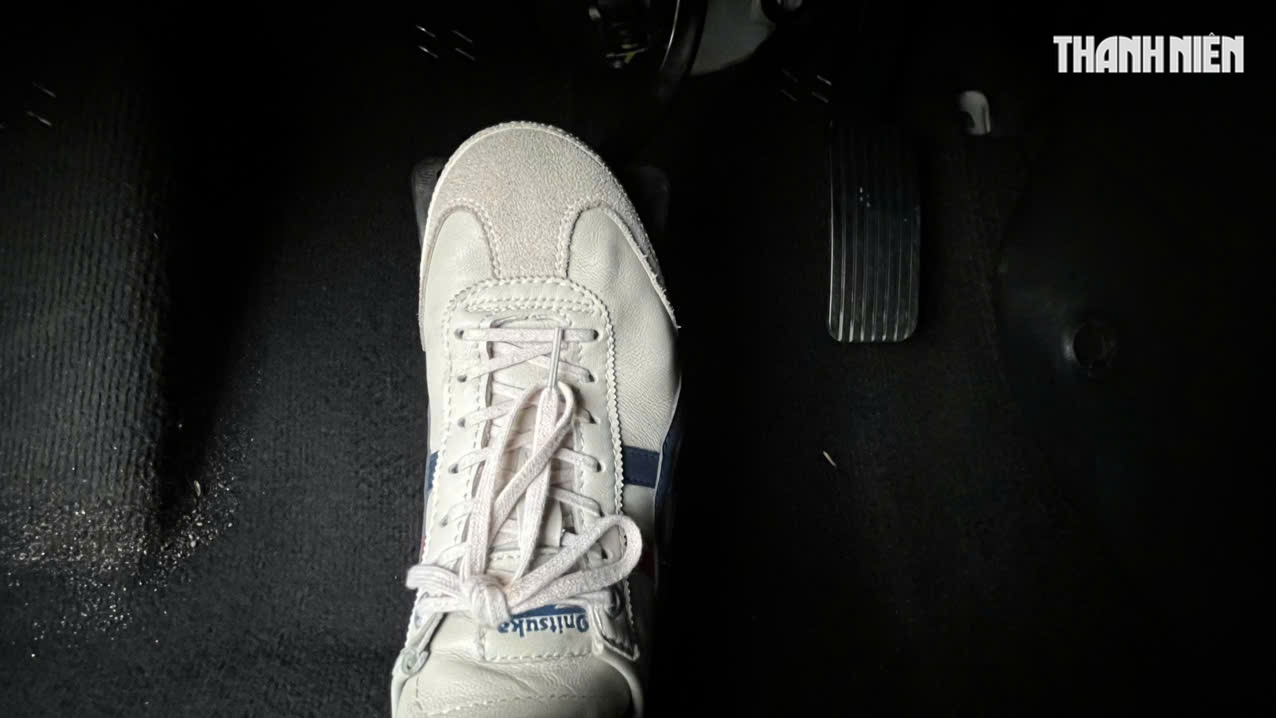 5 Mẹo lái ô tô giúp người mới tránh đạp nhầm chân ga , phanh an toàn - Ảnh 4. 5 Mẹo lái ô tô giúp người mới tránh đạp nhầm chân ga , phanh an toàn - Ảnh 4.