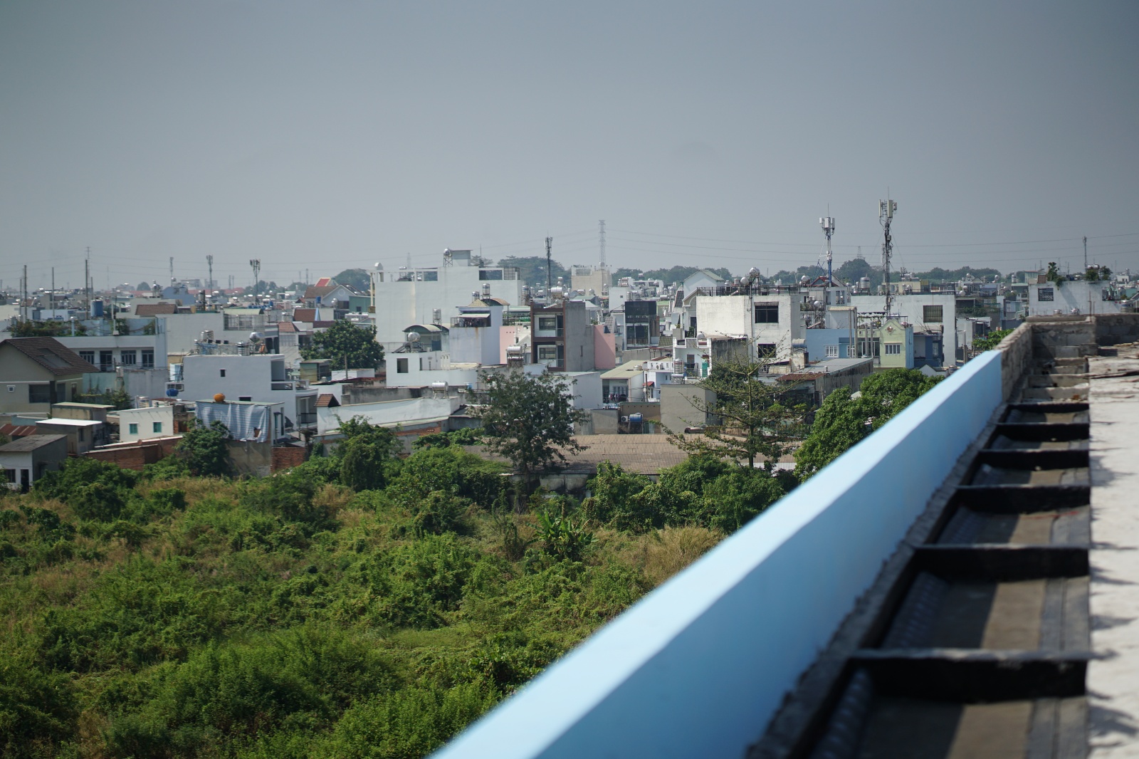 Ngắm ngôi trường tiểu học trên đất nghĩa trang lớn nhất TPHCM đã thành hình: Phụ huynh mong ngày con được đi học- Ảnh 22. Ngắm ngôi trường tiểu học trên đất nghĩa trang lớn nhất TPHCM đã thành hình: Phụ huynh mong ngày con được đi học- Ảnh 22.