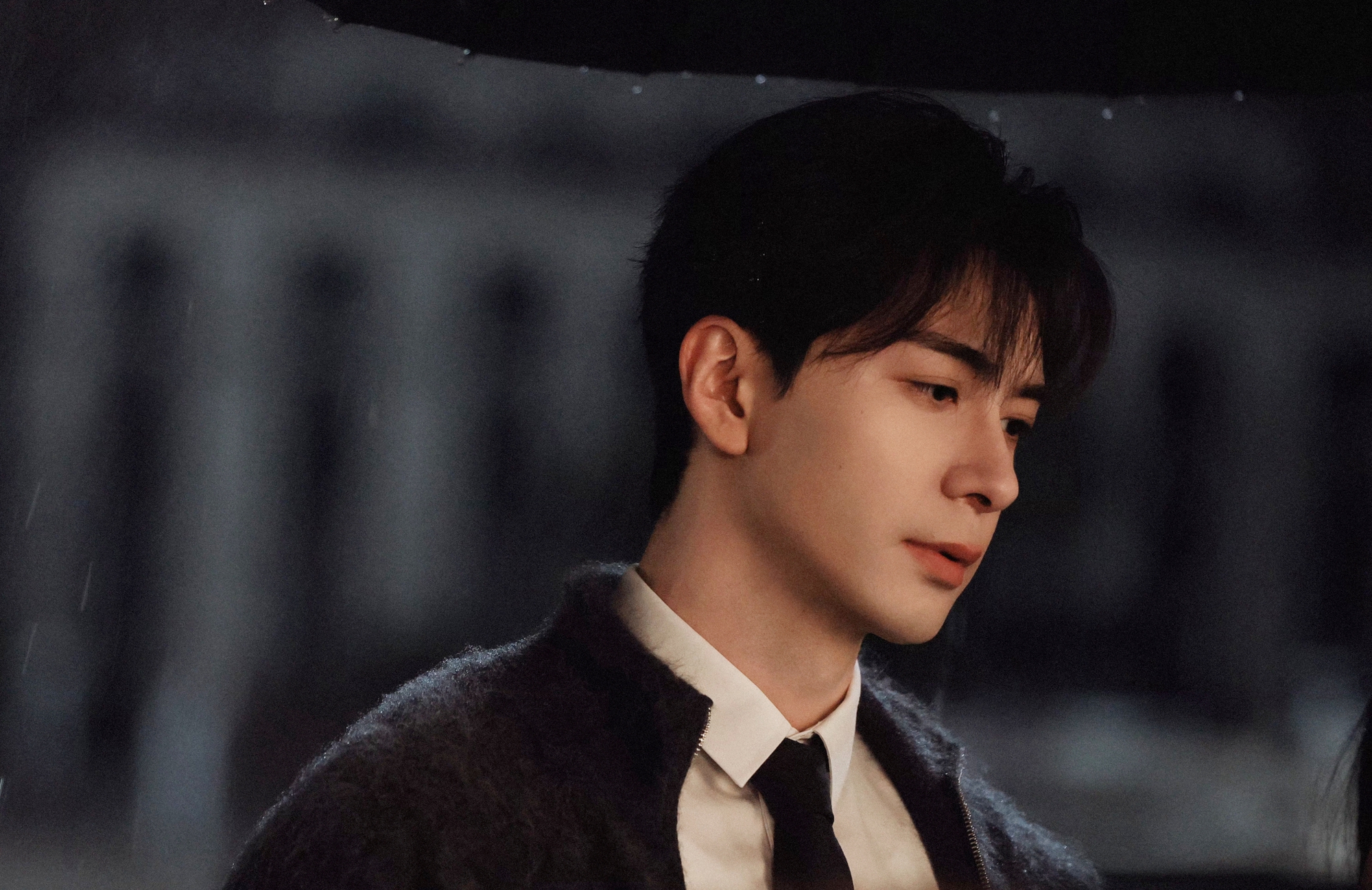 Trung Quốc hiện tại tìm đâu ra tổng tài đẹp hơn thế này: Người đâu mà sang dữ dội, đến ngón tay cũng là tuyệt tác- Ảnh 6. Trung Quốc hiện tại tìm đâu ra tổng tài đẹp hơn thế này: Người đâu mà sang dữ dội, đến ngón tay cũng là tuyệt tác- Ảnh 6.