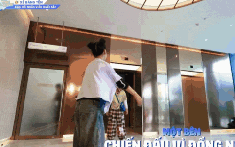 52Hz dán bảng tên ở vùng nhạy cảm tại Running Man Việt, bị nói 