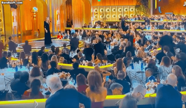 Không phải Lisa (BLACKPINK), đây mới là mỹ nhân hot nhất Quả Cầu Vàng 2026: Vừa xuất hiện đã khiến loạt sao hạng A phát cuồng- Ảnh 4. Không phải Lisa (BLACKPINK), đây mới là mỹ nhân hot nhất Quả Cầu Vàng 2026: Vừa xuất hiện đã khiến loạt sao hạng A phát cuồng- Ảnh 4.