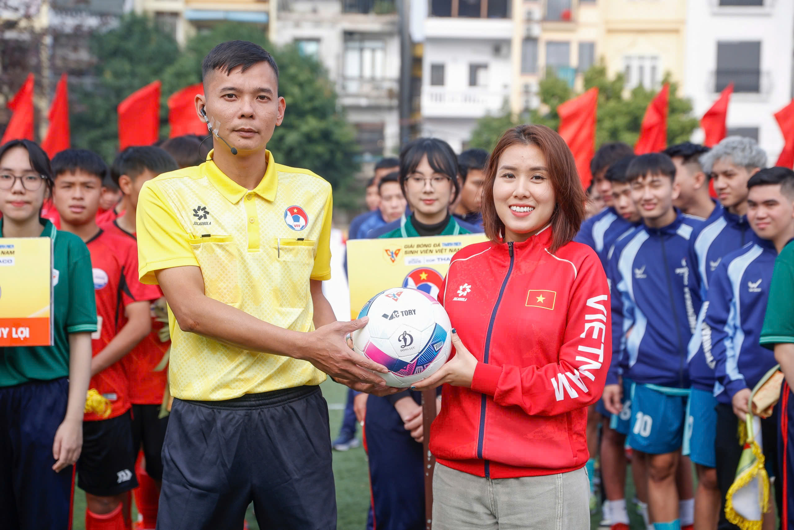 Khai mạc vòng loại phía bắc TNSV THACO cup 2026: Bùng nổ ngày hội của sinh viên!- Ảnh 12.