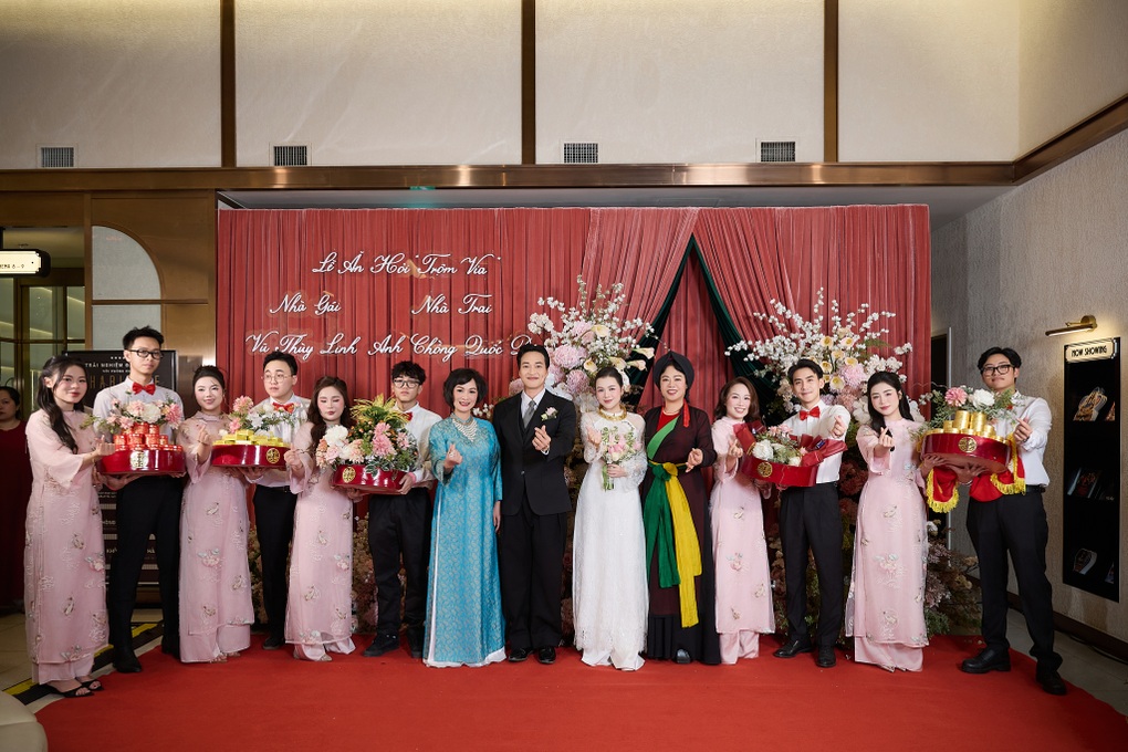 Vũ Thùy Linh hóa cô dâu, kết đôi cùng Lâm Thanh Nhã phim Mưa đỏ - 2