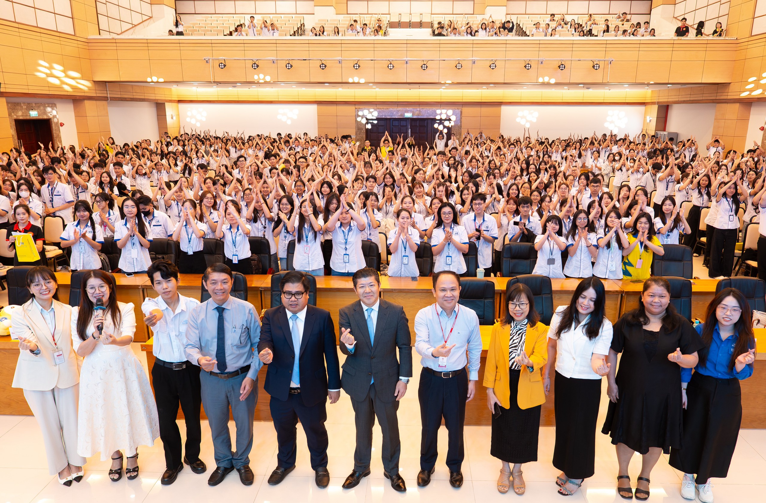 sinh viên - Ảnh 4.