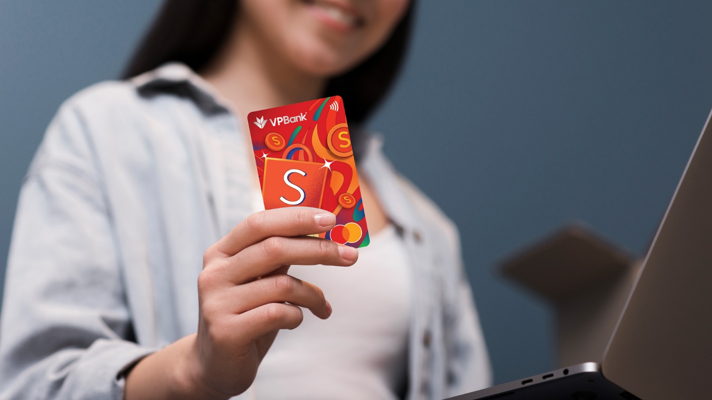 Thẻ VPBank S Rewards Mastercard thu hút người dùng trẻ nhờ ưu đãi hoàn Shopee xu lên đến 12%- Ảnh 2.
