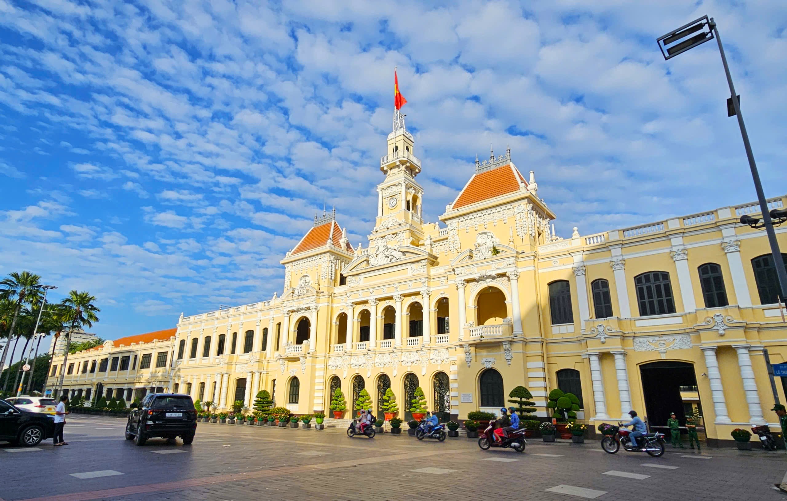 83 phường, xã ở TP.HCM tăng phó chủ tịch UBND từ nguồn tại chỗ - Ảnh 2.