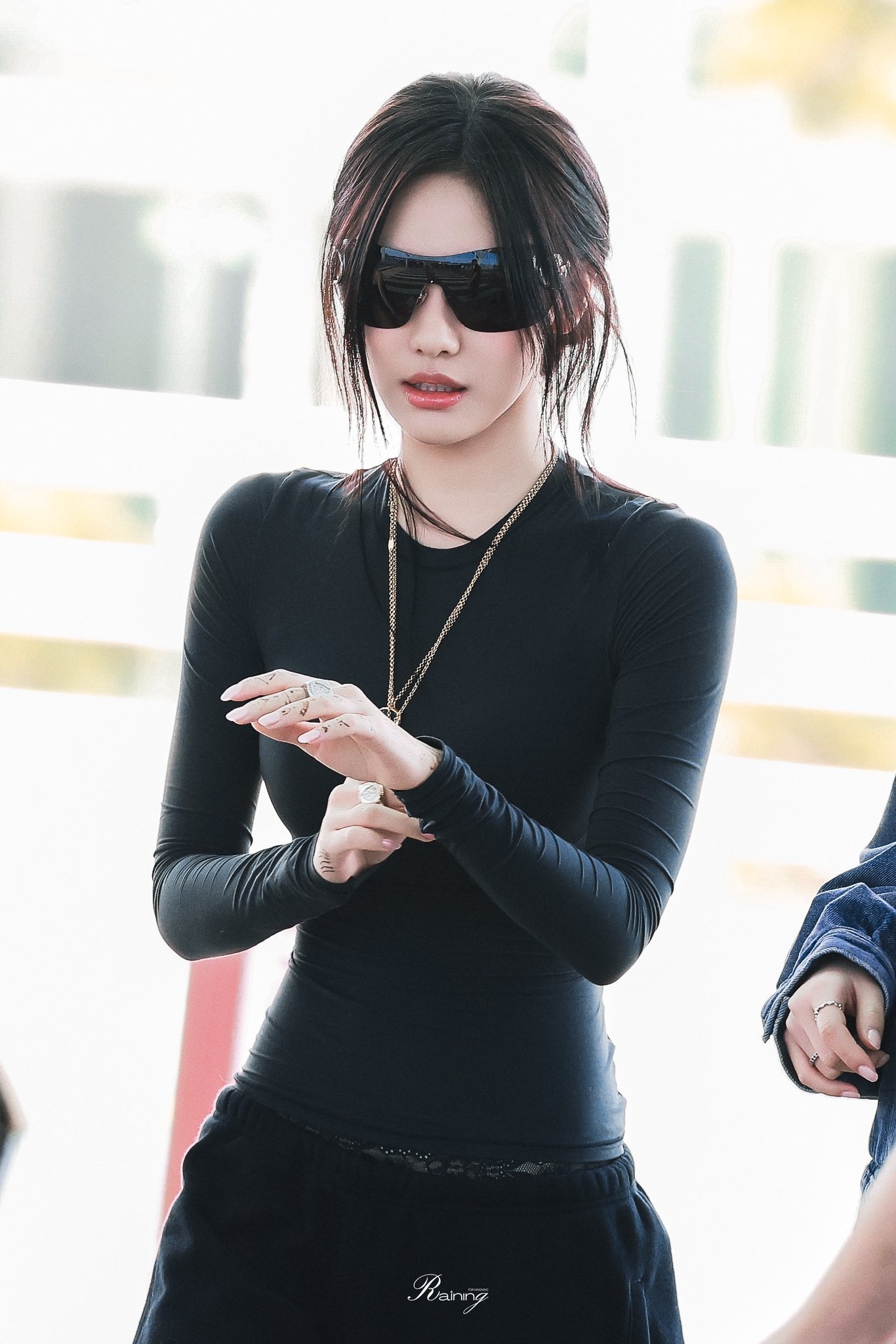 Màn trùng váy chấn động showbiz: Jennie lần này cũng khó thắng!- Ảnh 15.