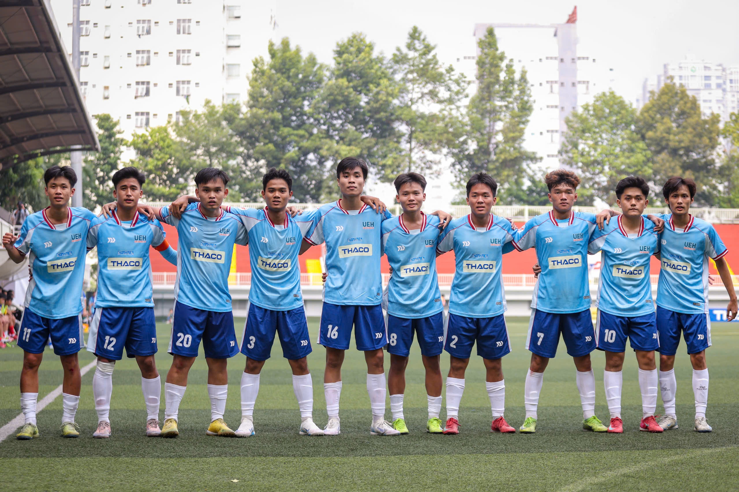 So tài không chiến kịch tính: Trường ĐH Văn Lang lỡ cơ hội bứt phá- Ảnh 3.