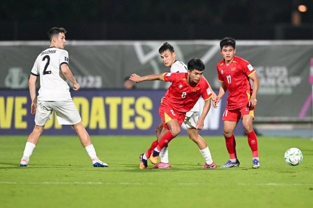U23 Việt Nam - U23 Saudi Arabia (23h30 hôm nay): Lê Victor đá chính - 2