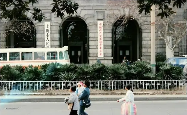 Ảnh cũ Thượng Hải thập niên 1980: Phương tiện này thống trị đường phố, có nơi 40 năm chưa hề khác- Ảnh 16.