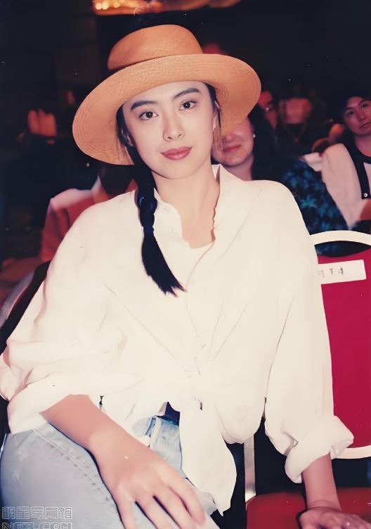 1768267747 621 Ngoc nu dep khuynh dao chau A nay mat mui