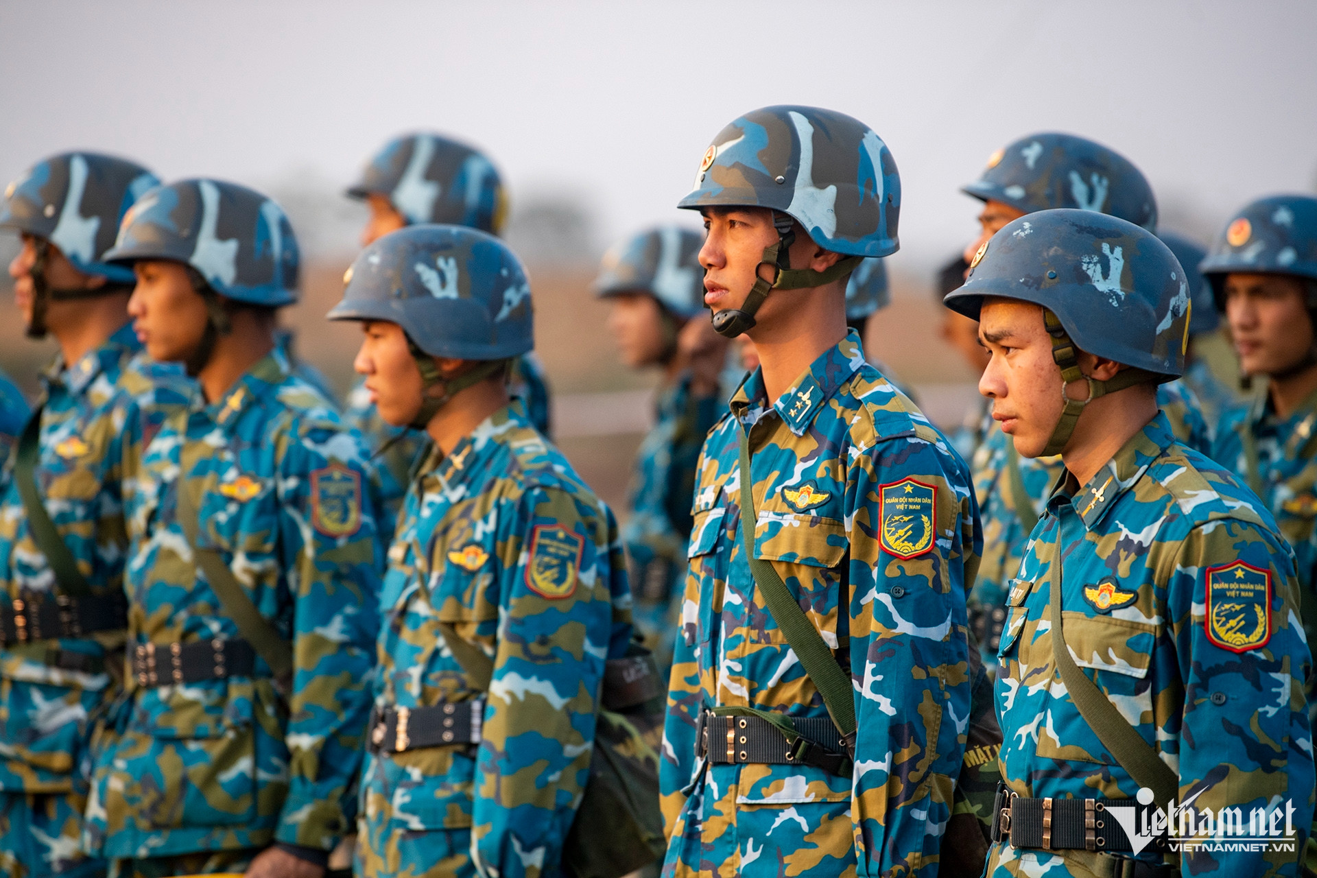 Pháo phòng không sẵn sàng chiến đấu bảo vệ đại hội đảng lần thứ 14 - Ảnh 7.