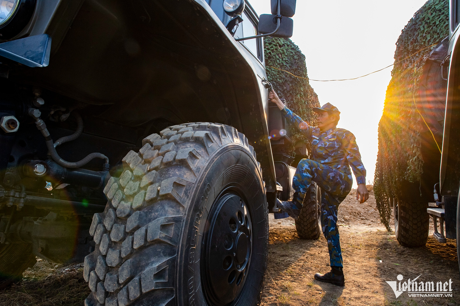 Pháo phòng không sẵn sàng chiến đấu bảo vệ đại hội đảng lần thứ 14 - Ảnh 19.