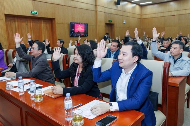 Ủy ban Trung ương MTTQ Việt Nam giới thiệu 5 ứng cử viên đại biểu Quốc hội khóa XVI - Ảnh 3. Ủy ban Trung ương MTTQ Việt Nam giới thiệu 5 ứng cử viên đại biểu Quốc hội khóa XVI - Ảnh 3.