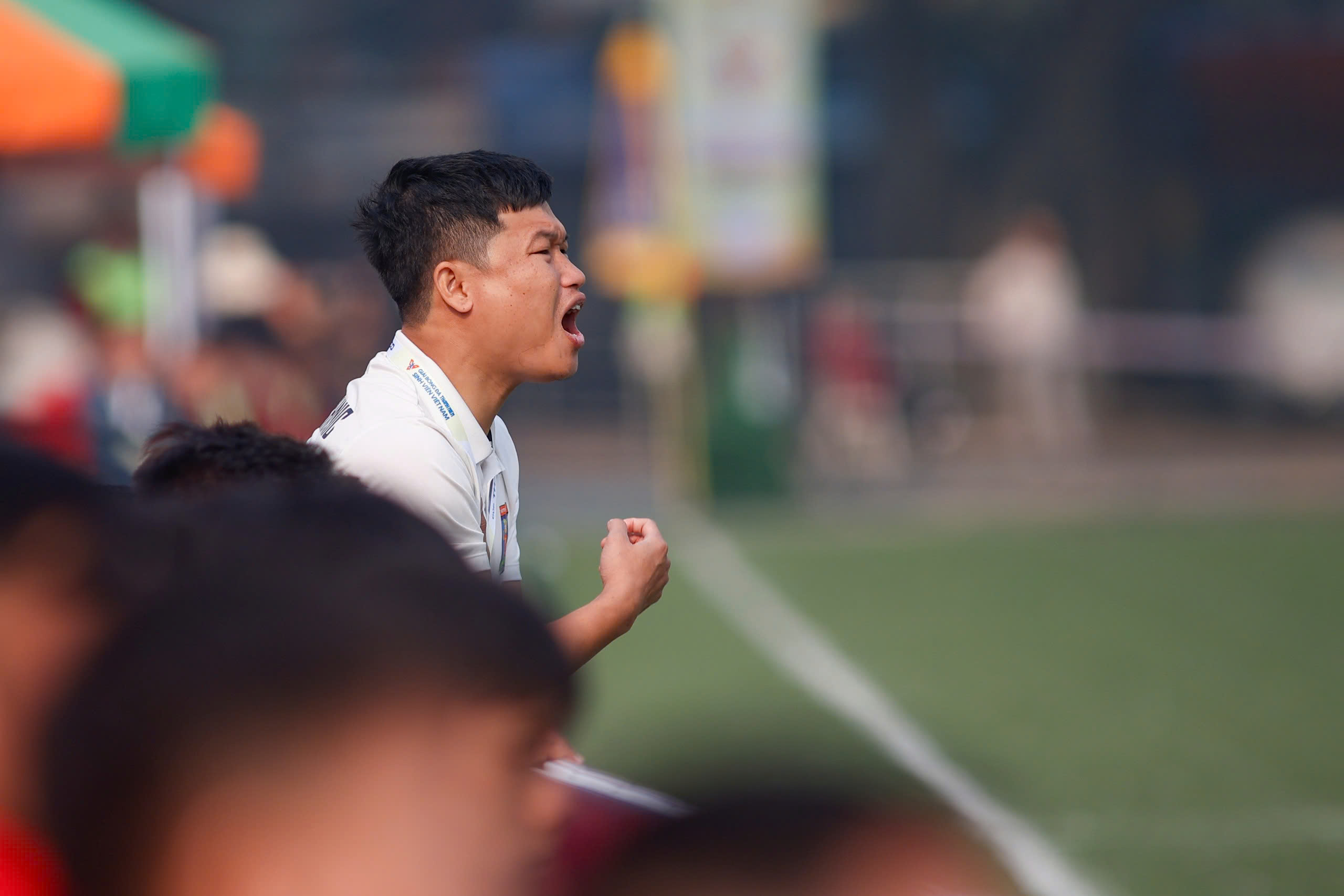 'Ngọc quý' Đông Triều của bầu Đức bay cao cùng đội Trường CĐ FPT Polytechnic- Ảnh 6.