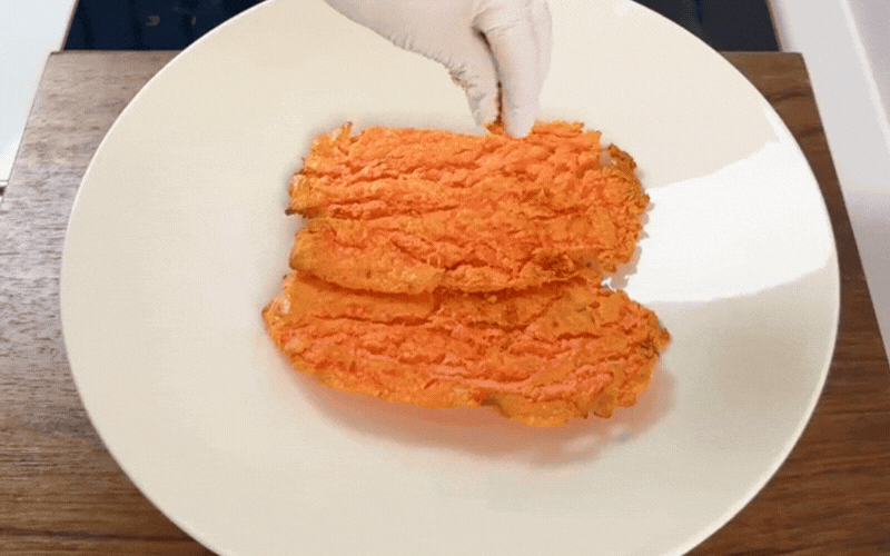 Xúc xích chiên xưa rồi, giới trẻ đang 