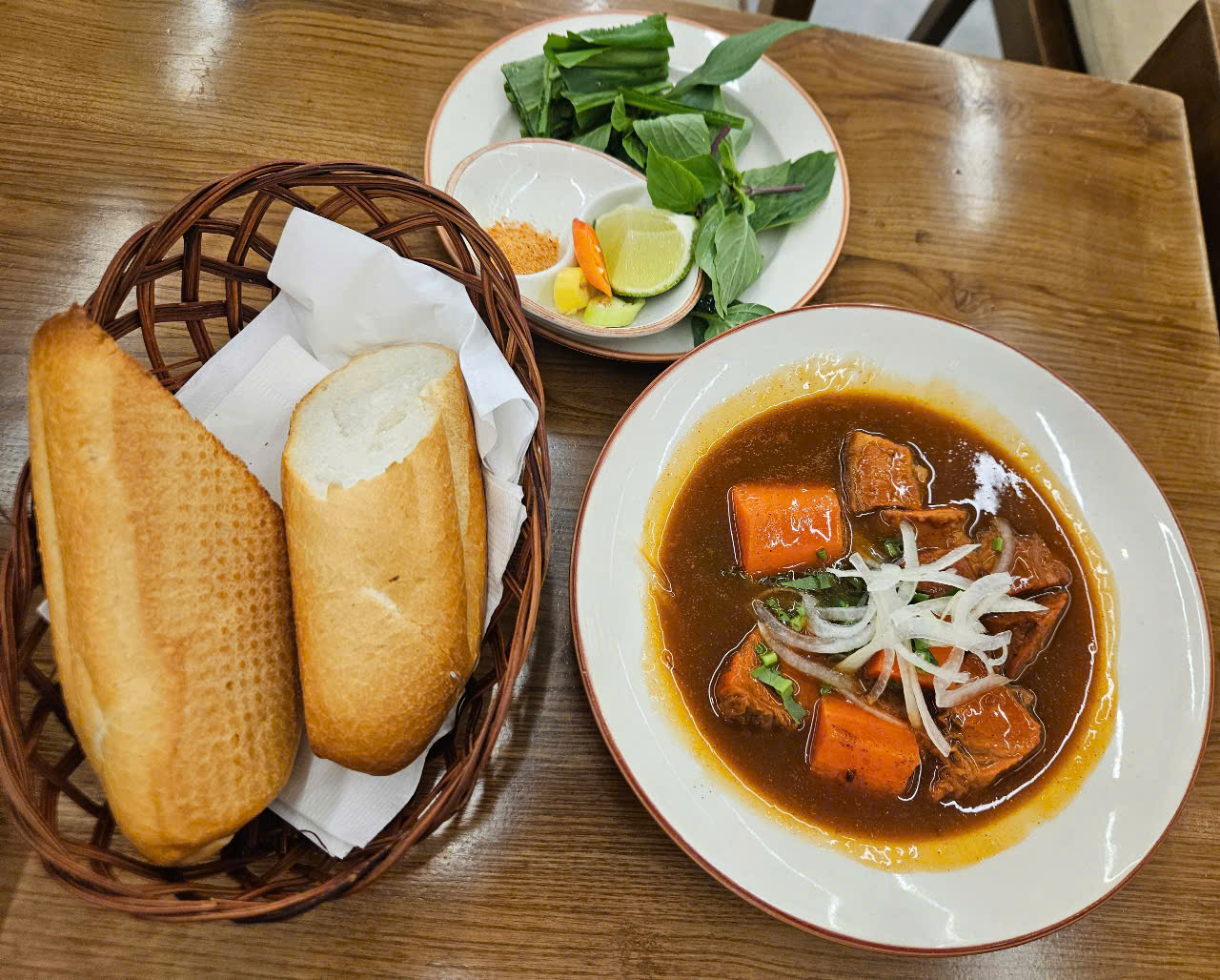 Phát động cuộc thi sáng tạo video du lịch trên YouTube Shorts- Ảnh 4. Phát động cuộc thi sáng tạo video du lịch trên YouTube Shorts- Ảnh 4.