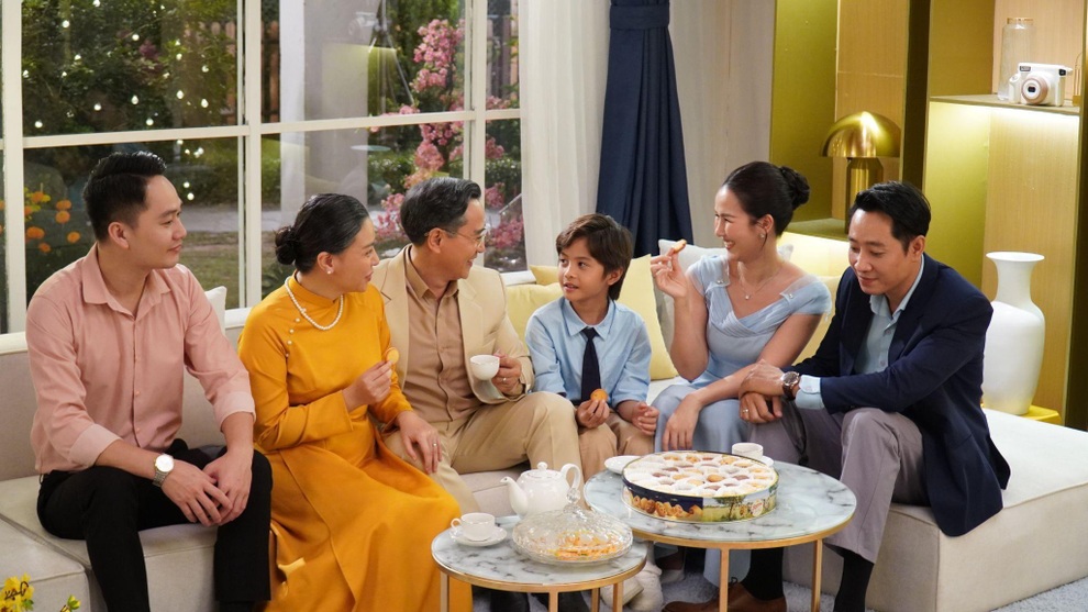 Màn tái hợp bất ngờ của Võ Hạ Trâm và Nguyễn Văn Chung dịp Tết 2026 - 5