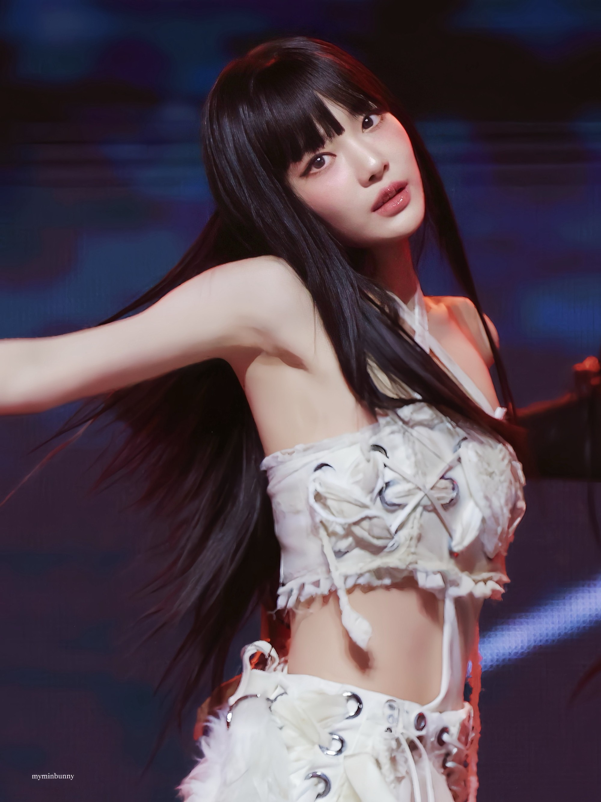 Mỹ nhân bị loại khỏi show năm mới: Hơn 80 nghìn người đòi cấm sóng, nửa thập kỷ làm 