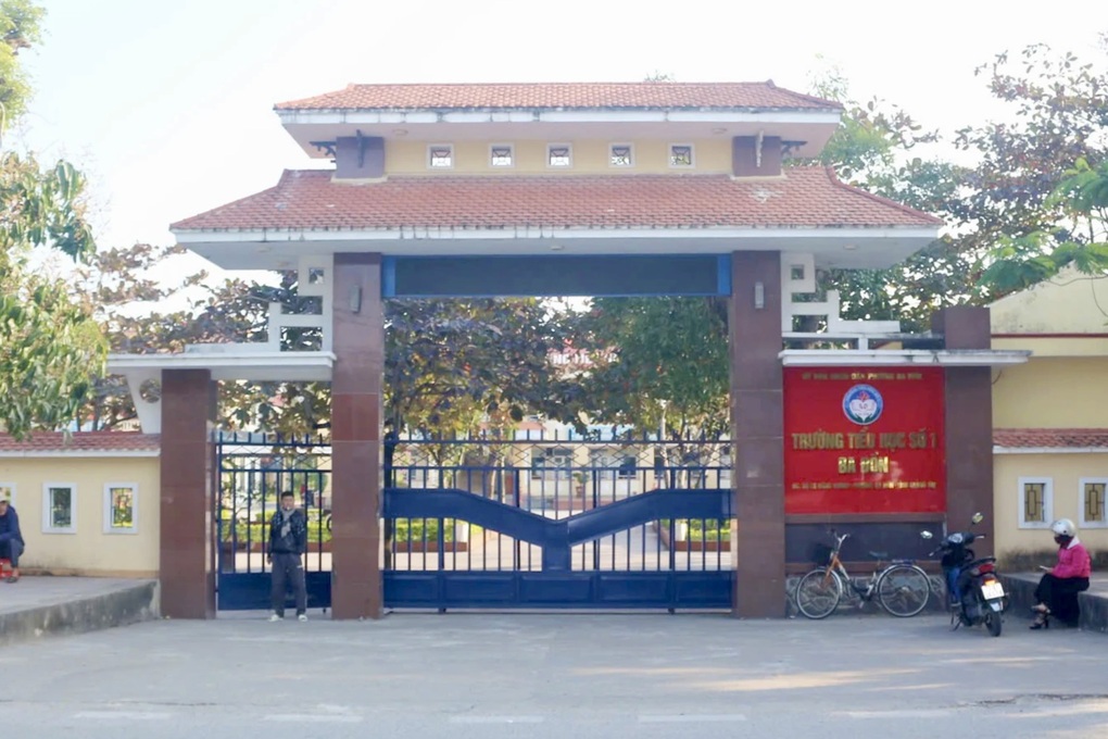 Diễn biến mới ở ngôi trường từng gây xôn xao suất ăn với trứng, 3 lát chả - 2