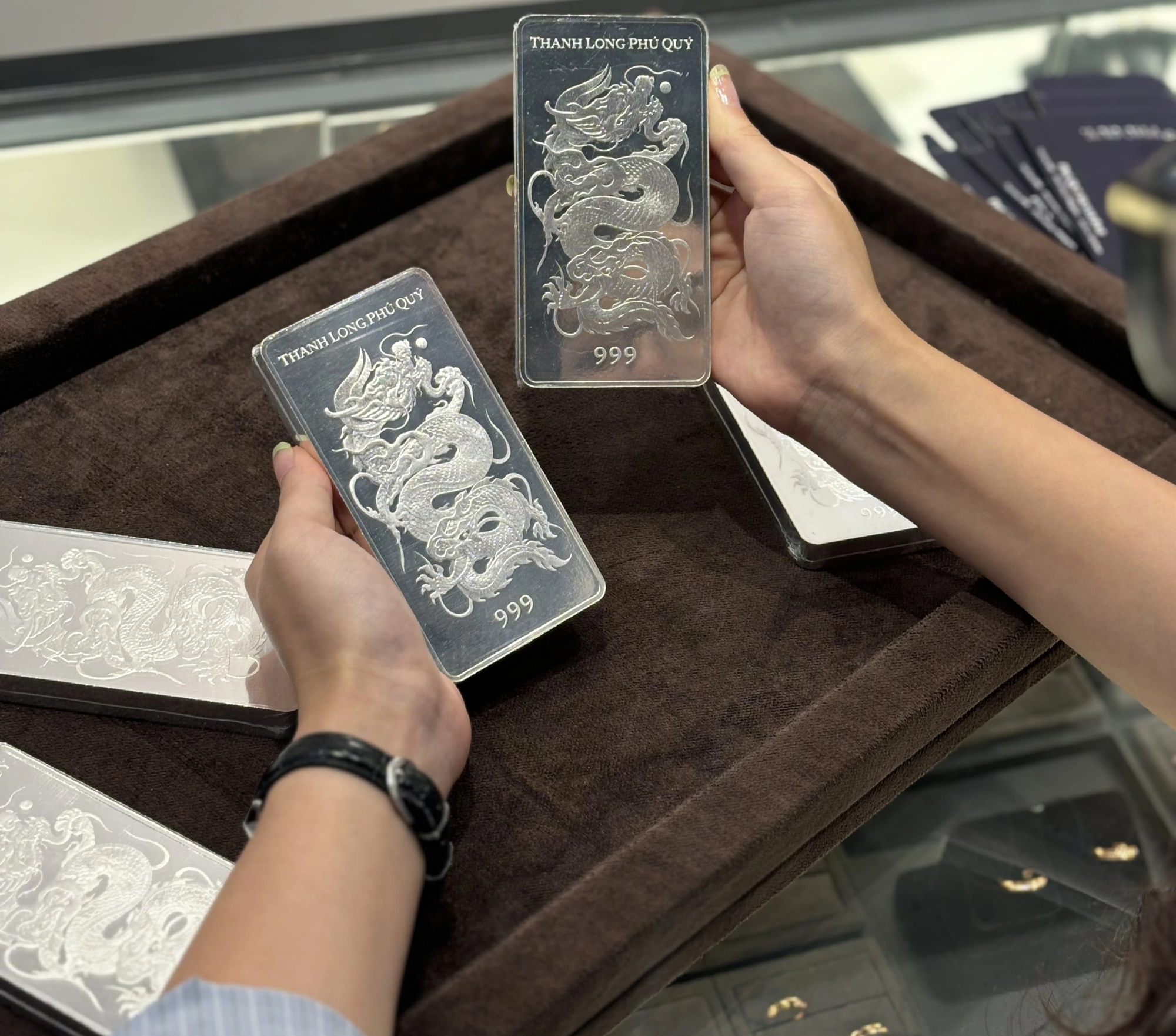 - Ảnh 2. - Ảnh 2.