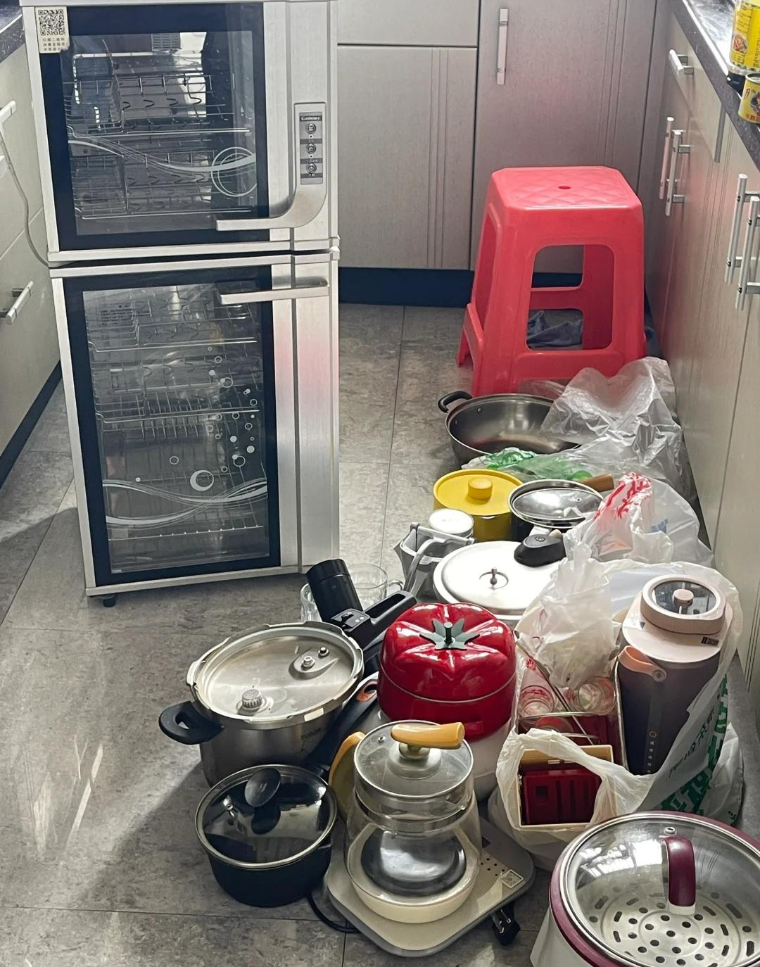 38 tuổi, tôi bắt đầu nhận ra: Phần lớn việc nhà là do chính mình tự rước về- Ảnh 3. 38 tuổi, tôi bắt đầu nhận ra: Phần lớn việc nhà là do chính mình tự rước về- Ảnh 3.