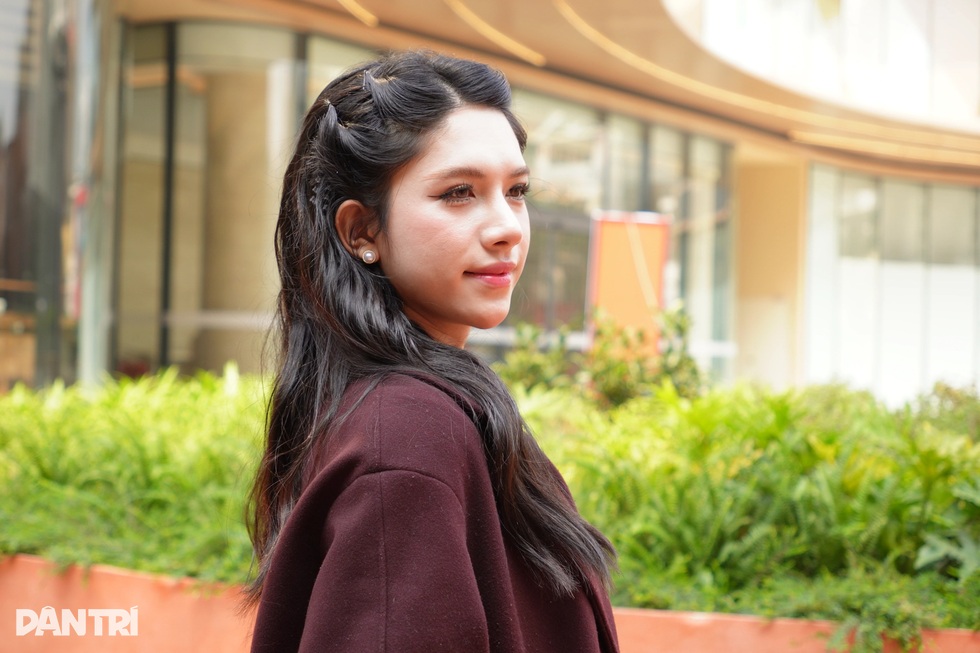 Á vương chuyển giới: “Tôi viết thư xin lỗi bố mẹ trước khi phẫu thuật” - 2