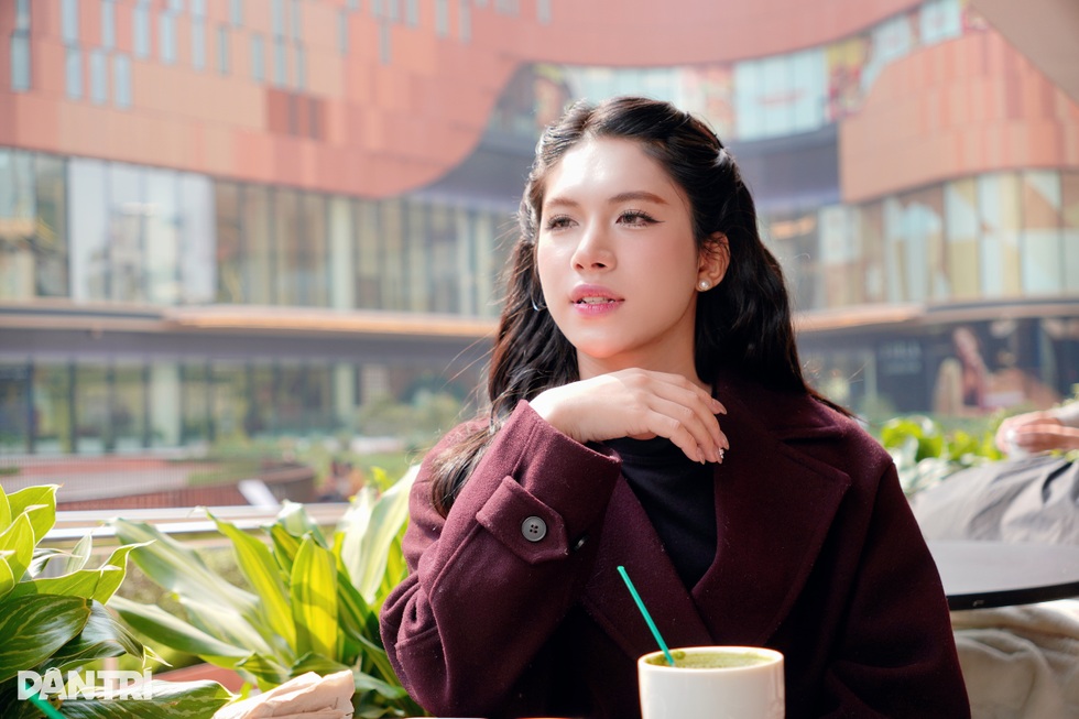 Á vương chuyển giới: “Tôi viết thư xin lỗi bố mẹ trước khi phẫu thuật” - 4 Á vương chuyển giới: “Tôi viết thư xin lỗi bố mẹ trước khi phẫu thuật” - 4