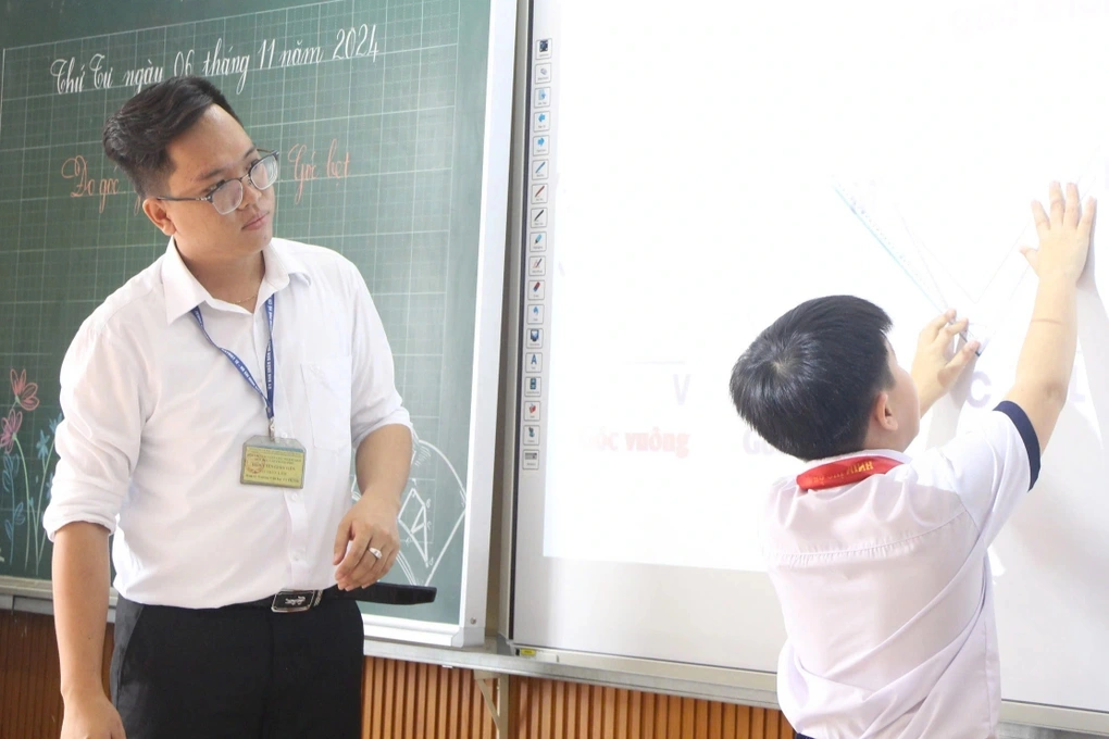 Nữ giáo viên ở TPHCM: Nhận thưởng Tết sẽ đi gửi tiết kiệm 70 triệu đồng - 2