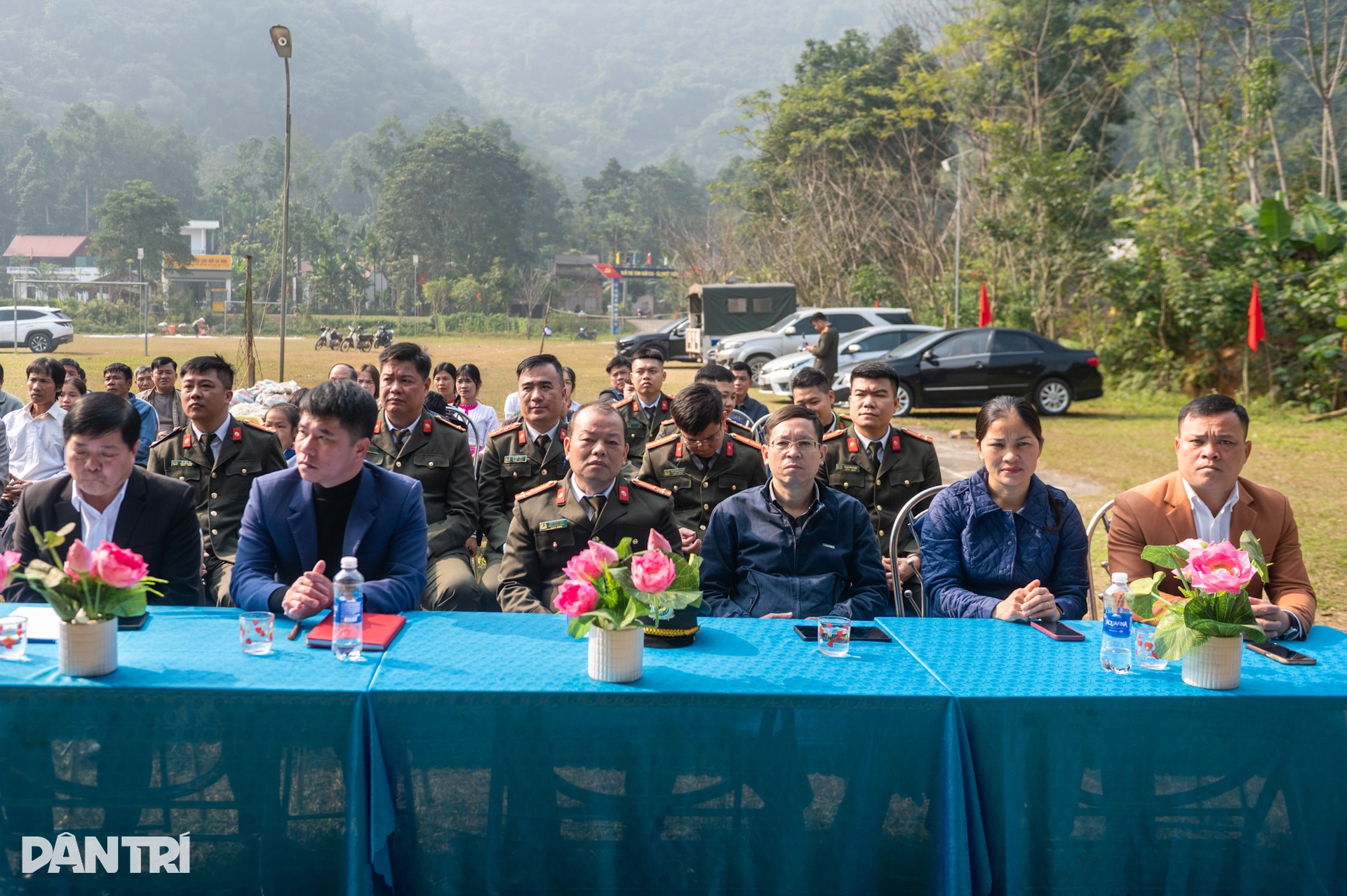 Khánh thành nhà Nhân ái ở Phú Thọ, giúp 6 hộ nghèo hoàn thành giấc mơ an cư - 2 Khánh thành nhà Nhân ái ở Phú Thọ, giúp 6 hộ nghèo hoàn thành giấc mơ an cư - 2