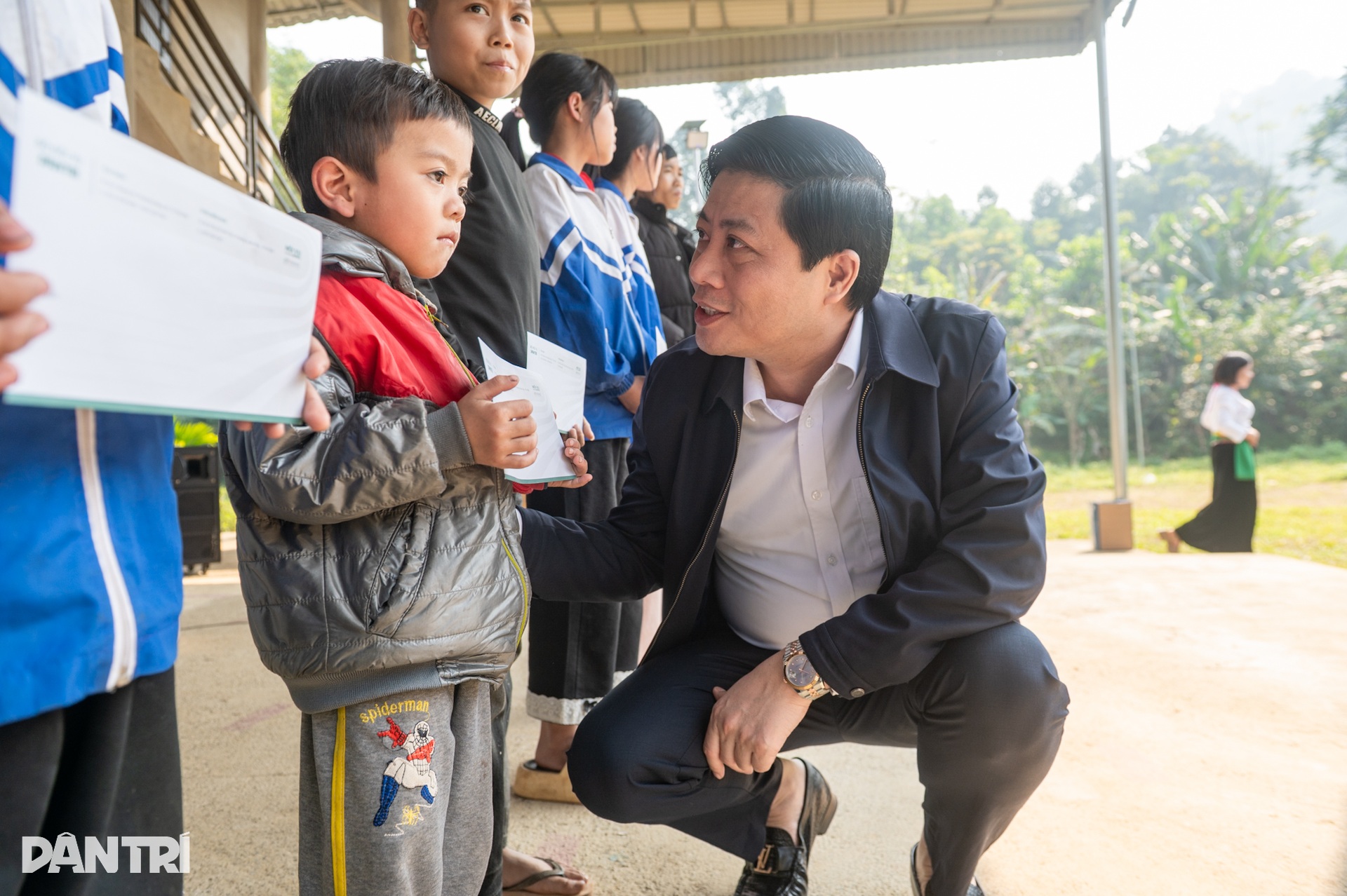 Khánh thành nhà Nhân ái ở Phú Thọ, giúp 6 hộ nghèo hoàn thành giấc mơ an cư - 13 Khánh thành nhà Nhân ái ở Phú Thọ, giúp 6 hộ nghèo hoàn thành giấc mơ an cư - 13