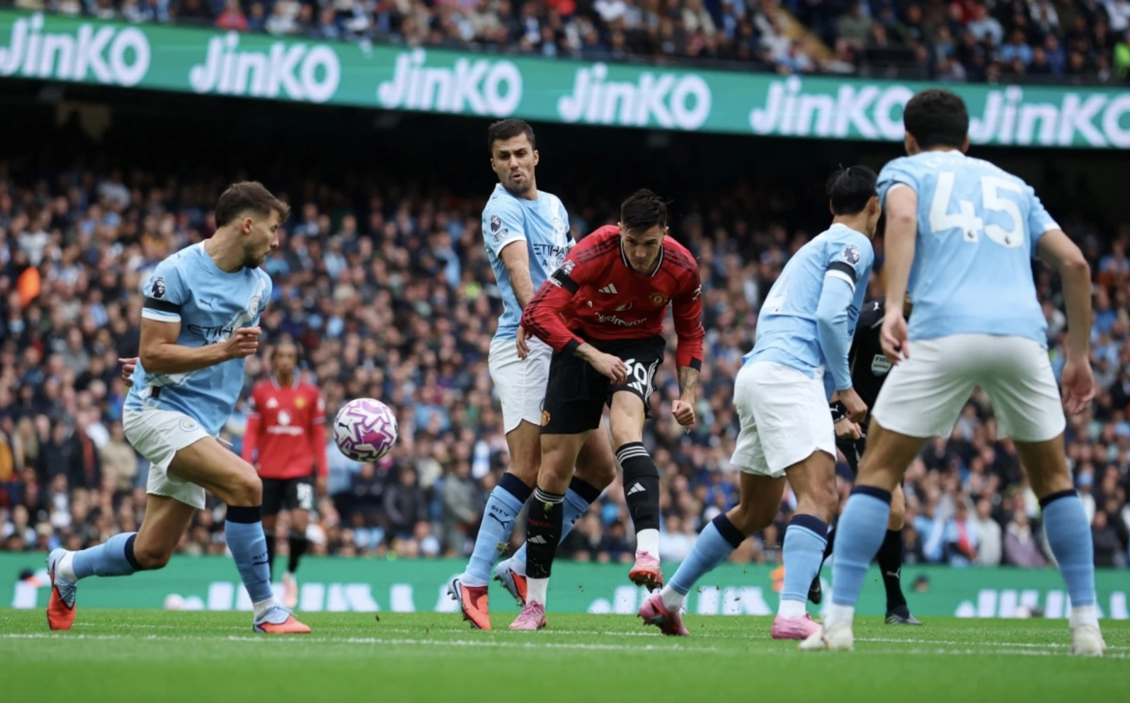 Man United bổ nhiệm Michael Carrick làm HLV trưởng đến hết mùa giải 4 Man United bổ nhiệm Michael Carrick làm HLV trưởng đến hết mùa giải - Ảnh 4.