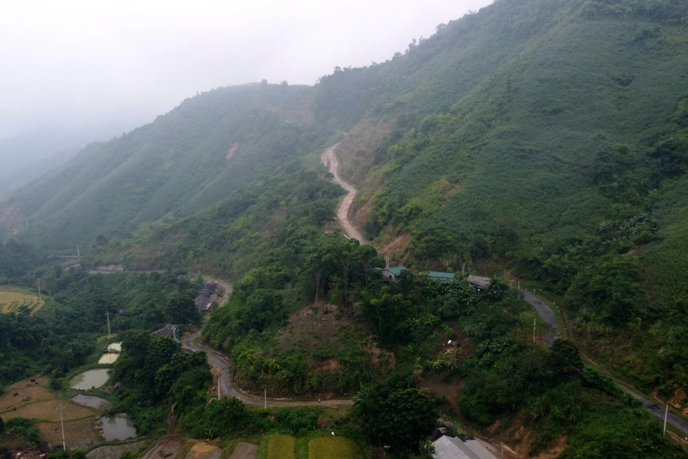 Nỗi lo lũ quét sạt sở đất thường trực ở Pù Đứa, Quang Chiều mỗi khi mùa mưa lũ về nơi rẻo cao này. Ảnh: ĐẶNG TRUNG AA28-8.JPG