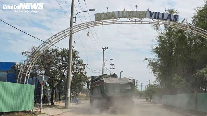 Xe tải cày nát Tỉnh lộ ở Đà Nẵng: 'Bão bụi' bức tử môi trường, dân “chết mòn”- Ảnh 5.