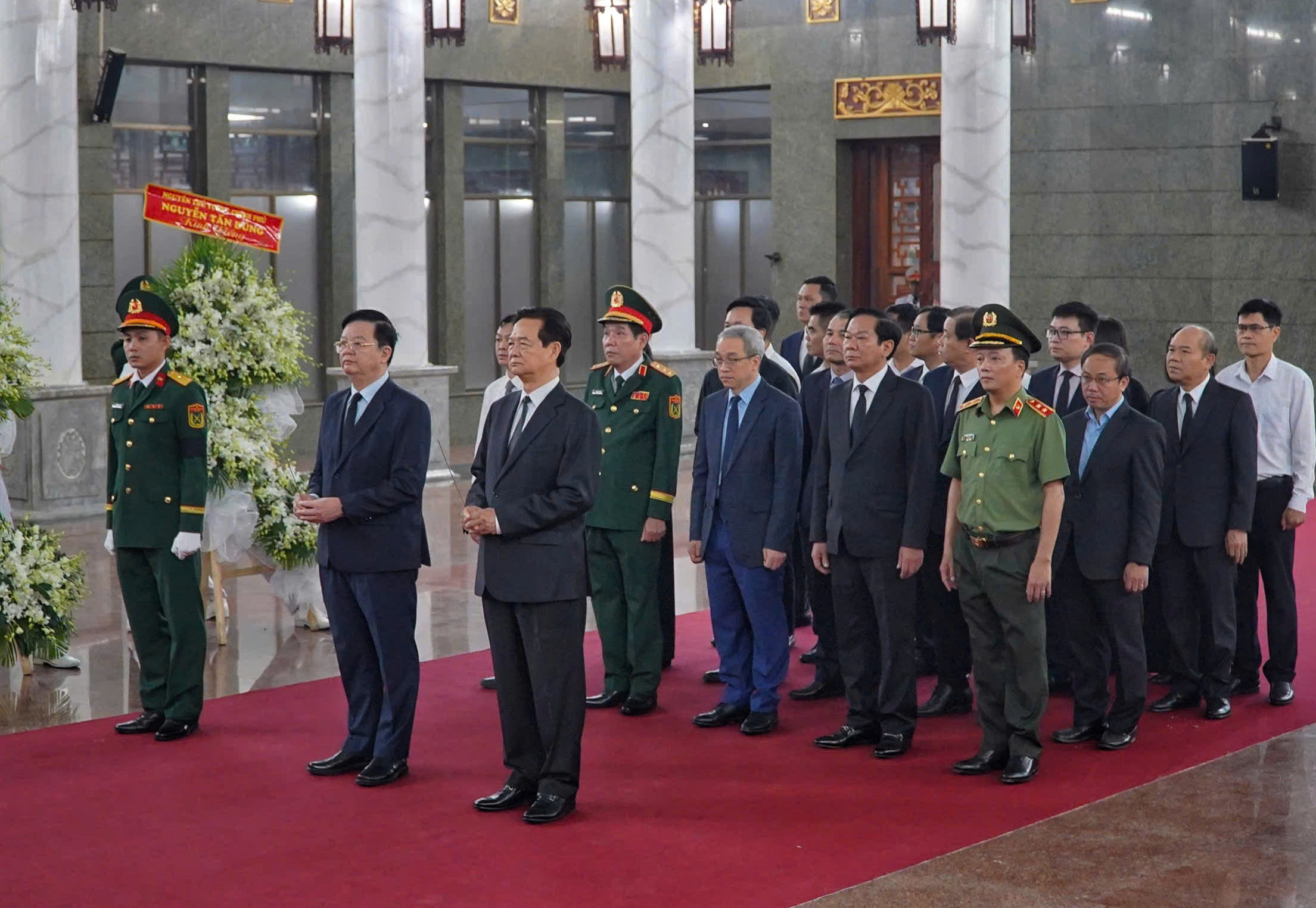 Trọng thể lễ viếng đại tướng Lê Văn Dũng - Ảnh 6.