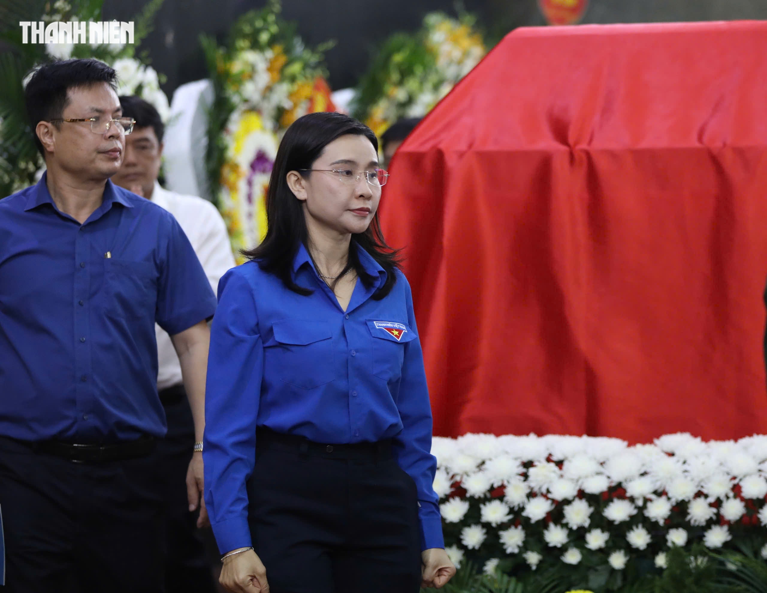 Trọng thể lễ viếng đại tướng Lê Văn Dũng - Ảnh 13.