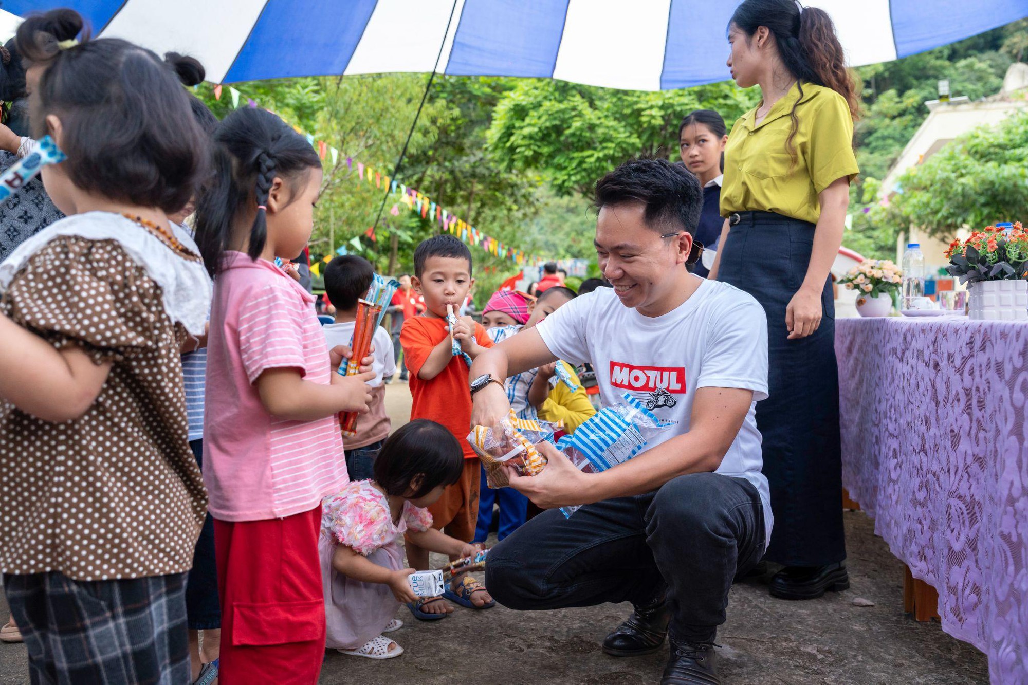 Hào hùng khí chất Việt: Chạm đỉnh Cực Tây A Pa Chải đầy khí phách- Ảnh 5.
