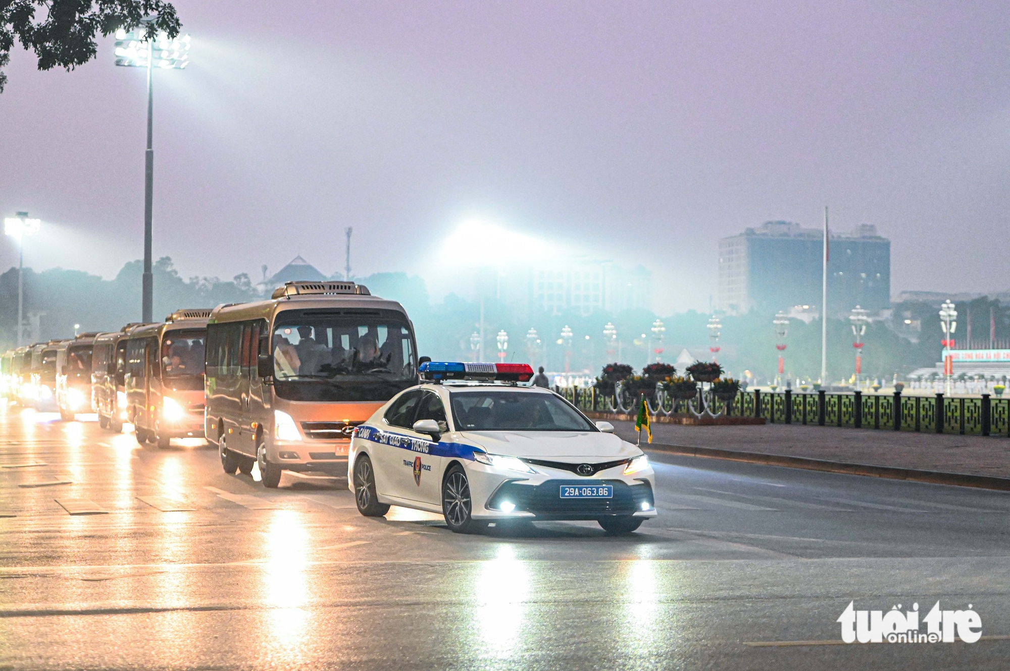 Hàng trăm phương tiện tổng duyệt dẫn đoàn đại biểu dự Đại hội Đảng 6 đại hội - Ảnh 6.
