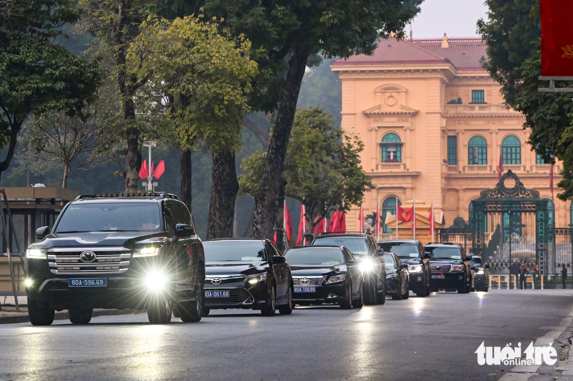 Hàng trăm phương tiện tổng duyệt dẫn đoàn đại biểu dự Đại hội Đảng 8 đại hội - Ảnh 8.