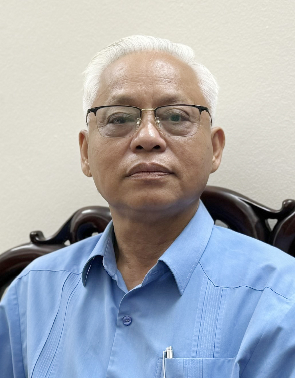 cán bộ - Ảnh 2.