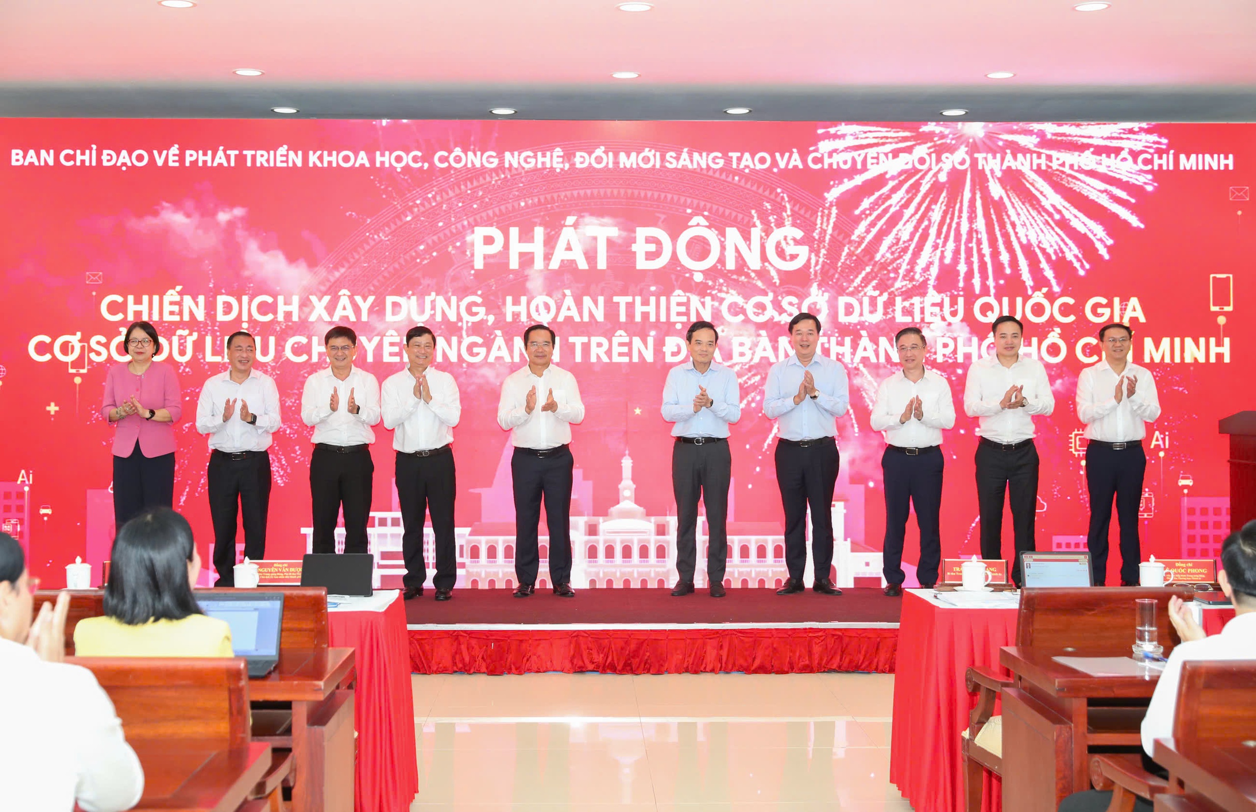 TPHCM phát động chiến dịch xây dựng cơ sở dữ liệu quốc gia và chuyên ngành - Ảnh 2.