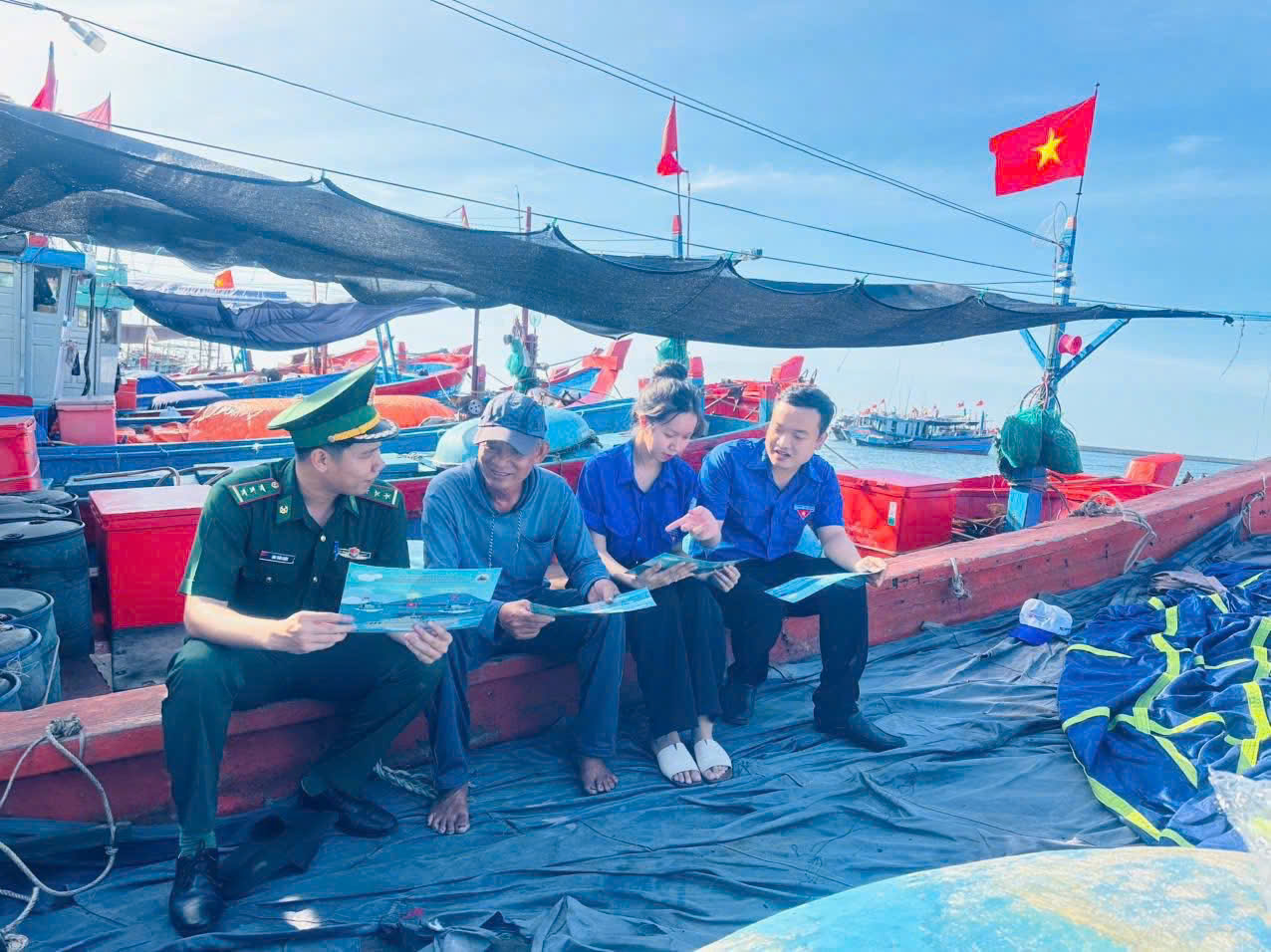 Thủ tướng chỉ đạo huy động tối đa thời gian, nguồn lực để chống khai thác IUU - Ảnh 3.